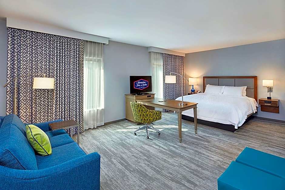 Hampton Inn By Hilton & Suites Sacramento at CSUS