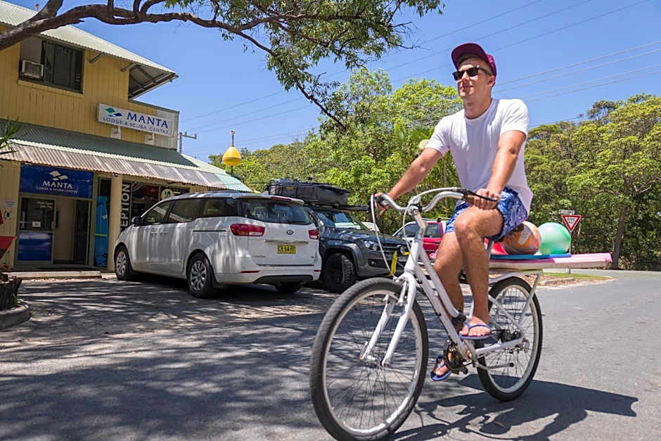 Manta Lodge & Scuba Centre