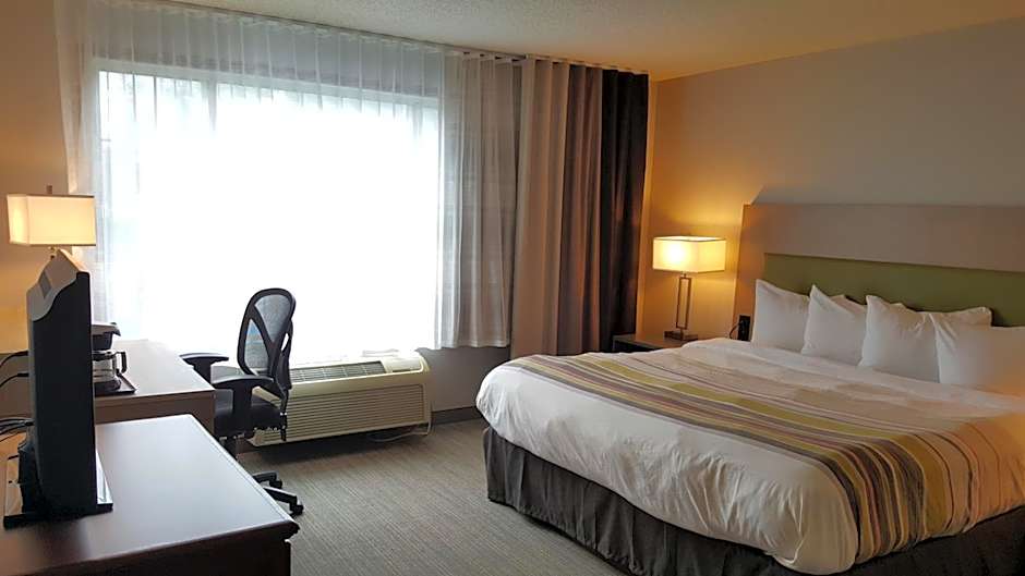 Country Inn & Suites by Radisson, Elk River, MN