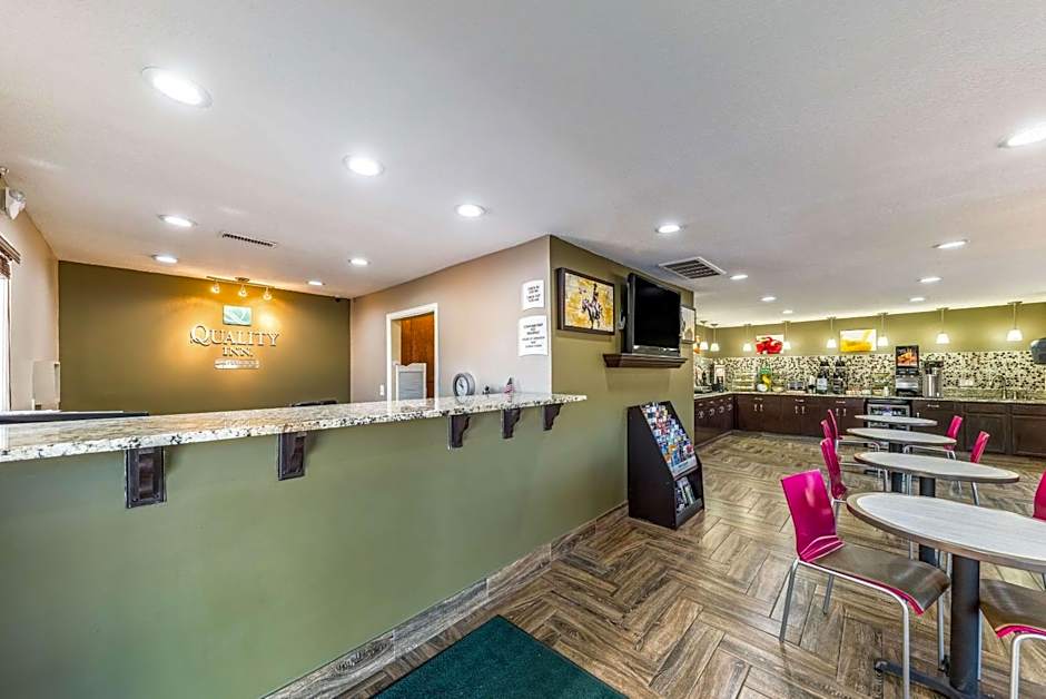 Quality Inn Glenpool - Tulsa