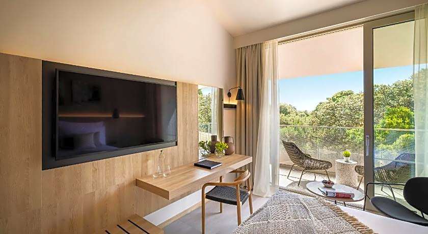 Valamar Tirena Hotel