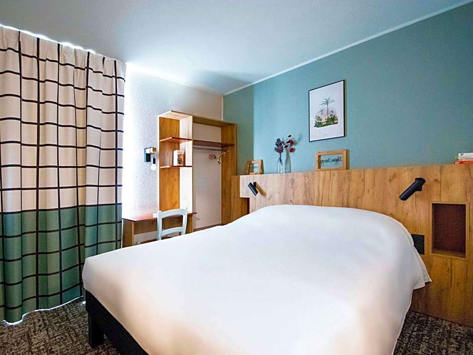 greet Hotel Castres Saix