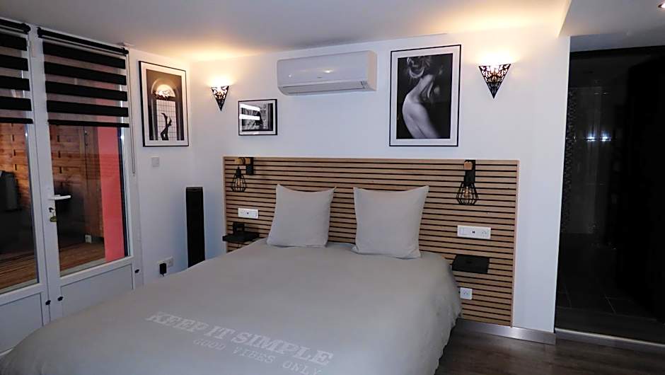 La Colline aux Yeux Doubs