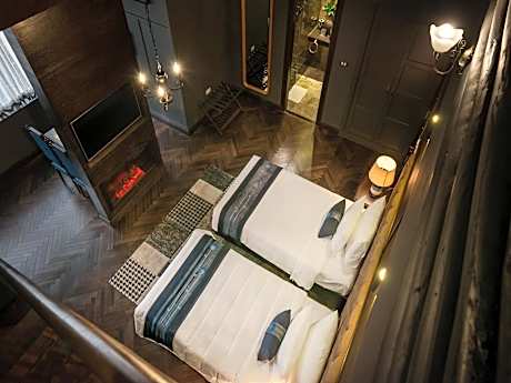 Aira Duplex Suite Terrace