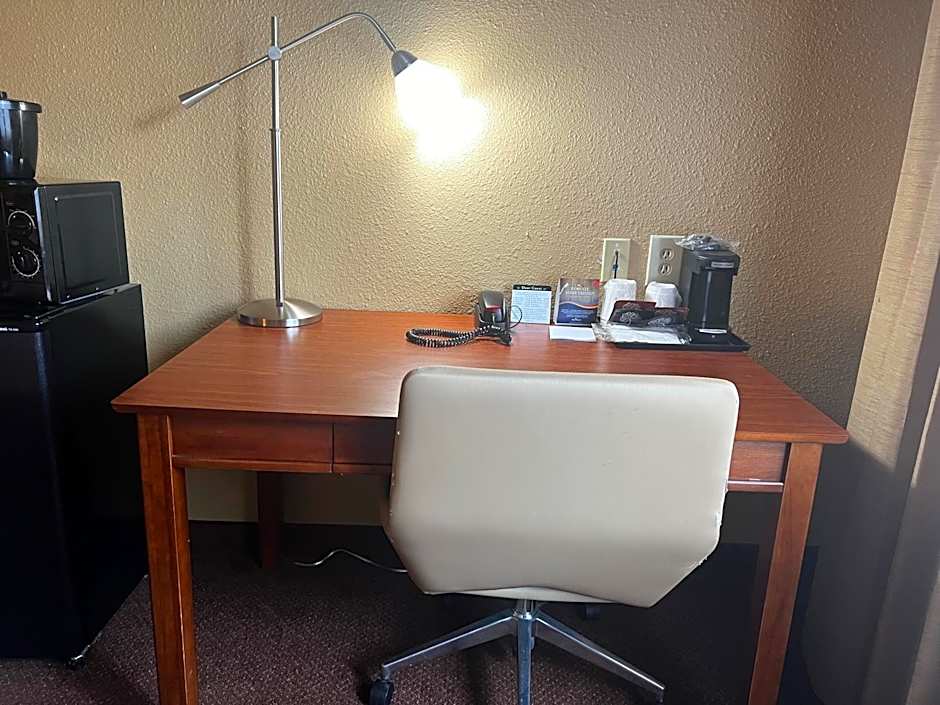 Baymont by Wyndham Cuero