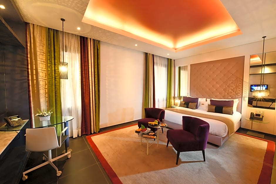 Le Bristol Hotel