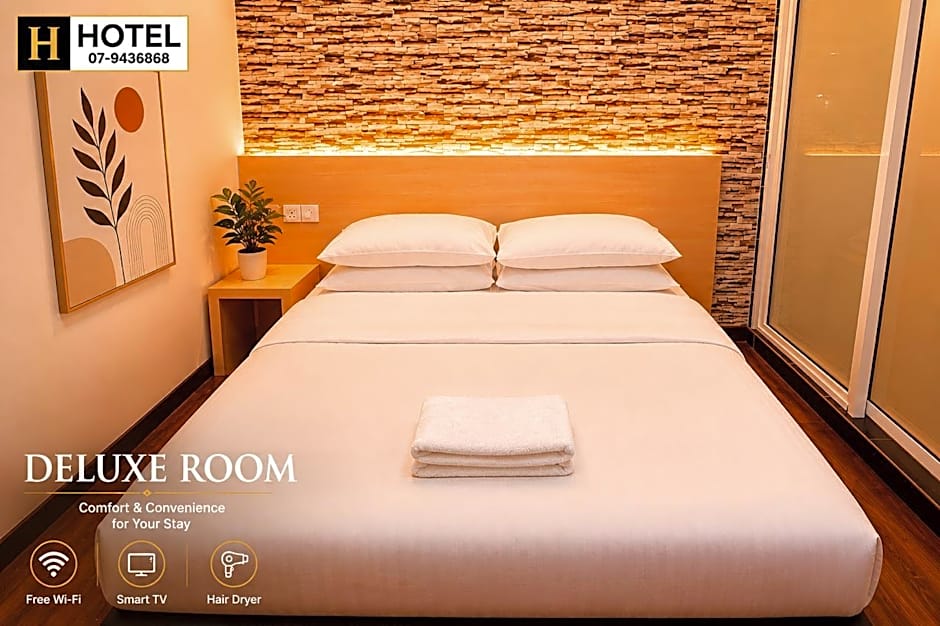 H hotel