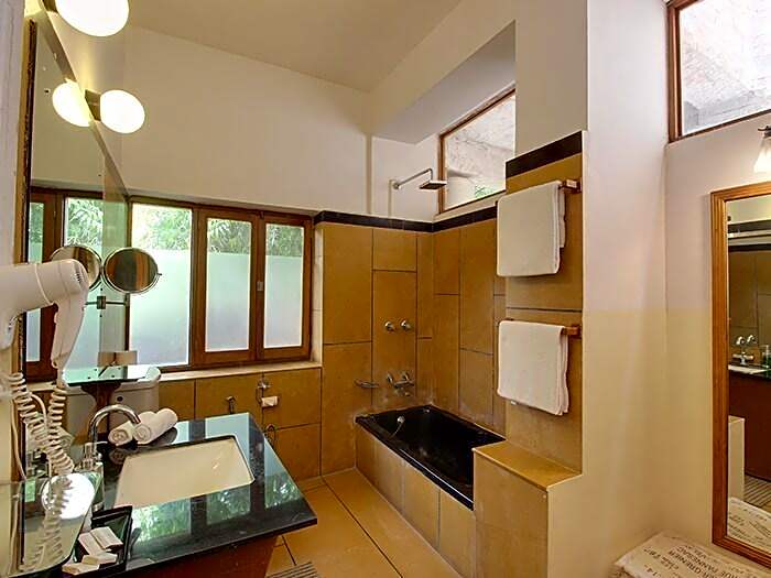 Hotel Inn Season – Art Deco Heritage Hotel in Jodhpur