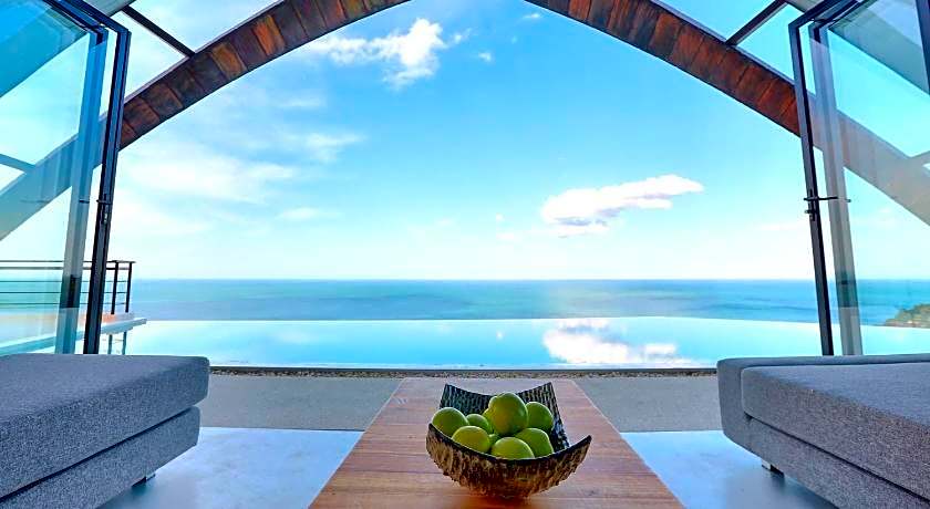 Villa Moonshadow