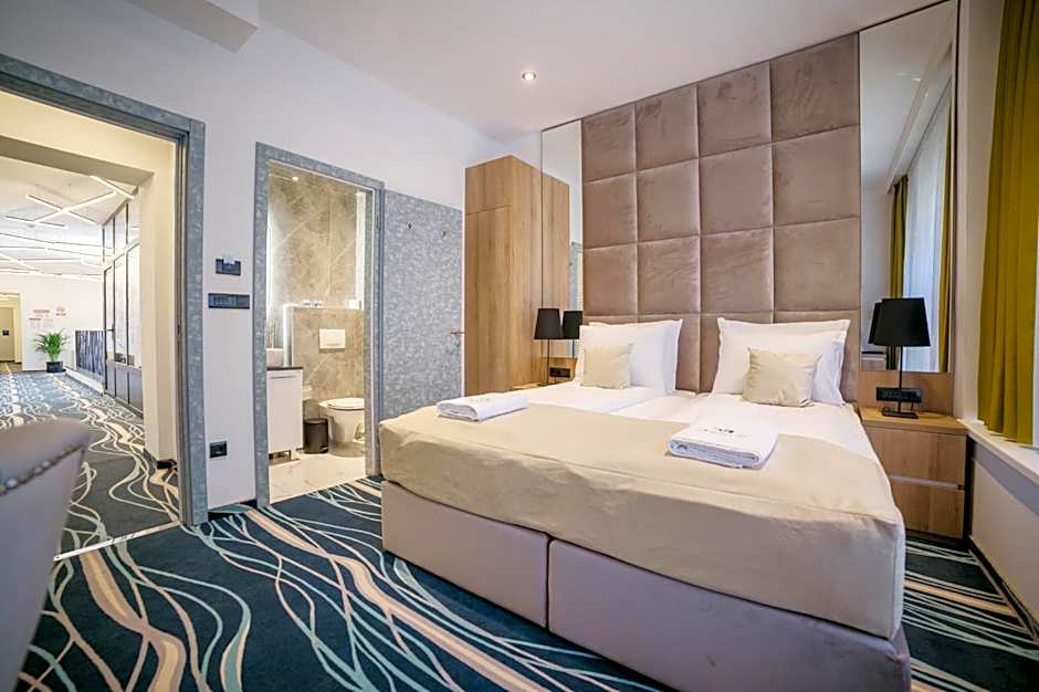 Photo 1 of 11 of Deluxe 1 Double Bed or 2 Beds
