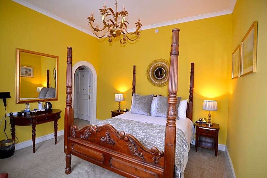 Angel and Royal Hotel