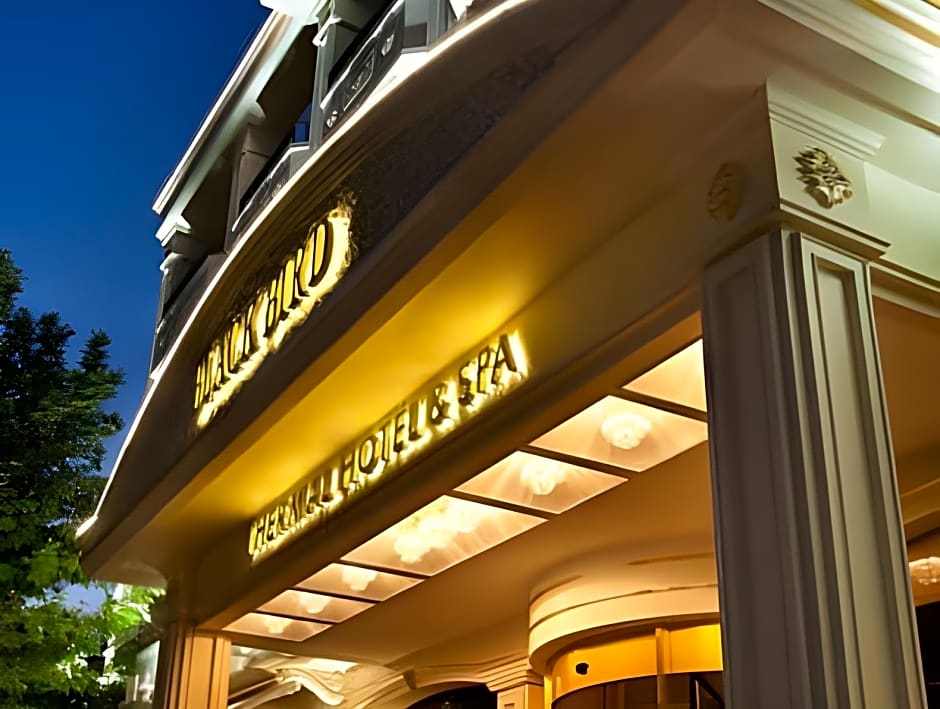 Black Bird Thermal Hotel & SPA