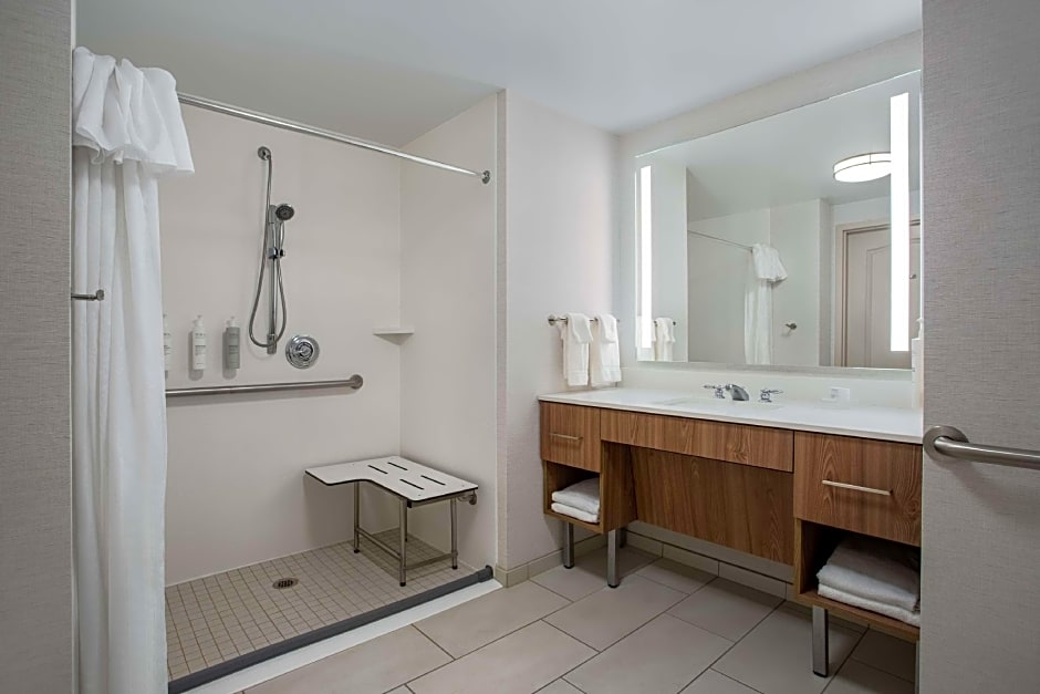 Photo 1 of 18 of Studio 1 King Bed, Hearing/Mobility Accessible, Roll in Shower