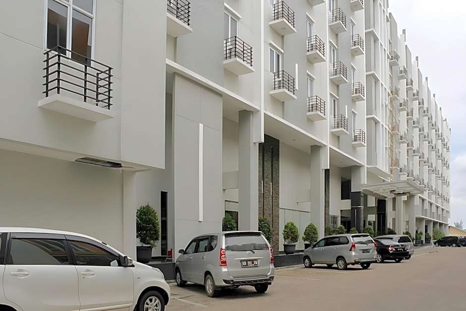 Orchardz Hotel Ayani