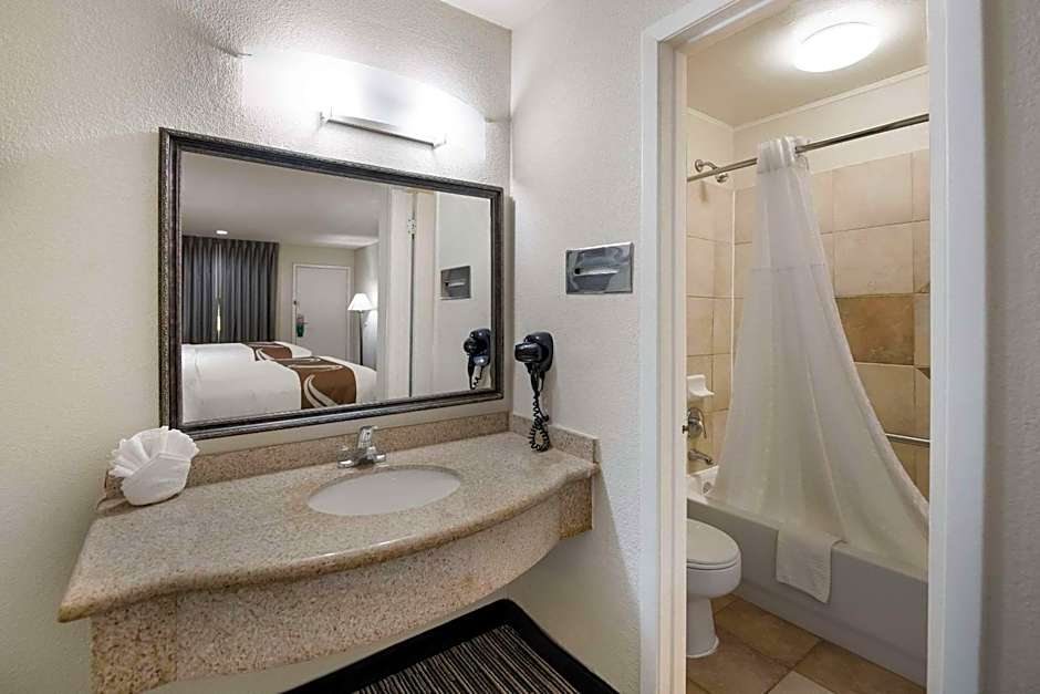 Quality Inn & Suites Lufkin