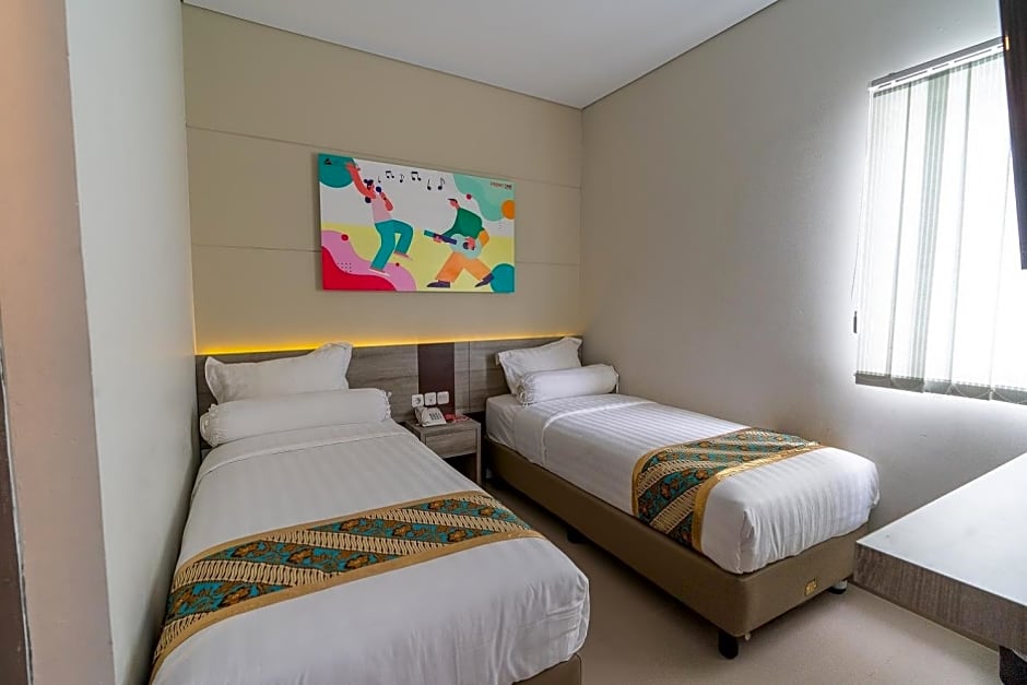 Front One Budget Boyolali