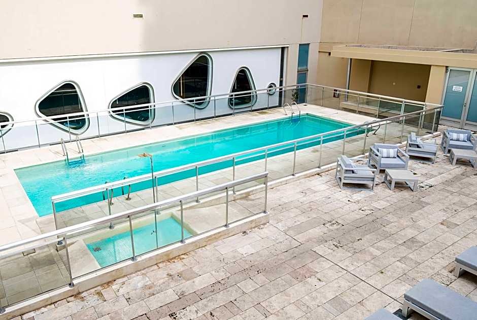 Dazzler by Wyndham Buenos Aires Recoleta