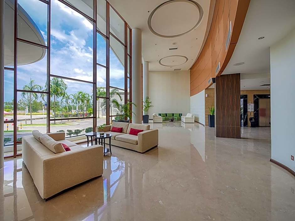 Grand Lagoi Hotel by Nirwana Gardens