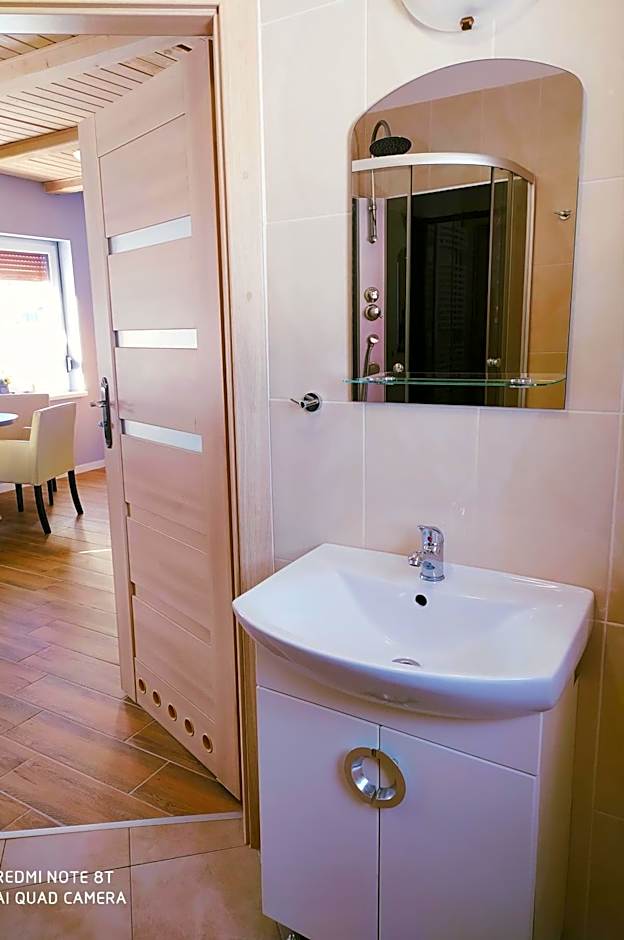 Apartamenty Golden Village