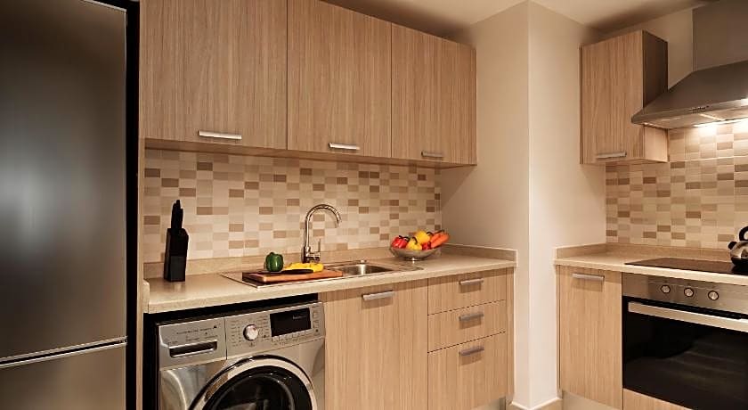 Al Najada Hotel Apartments by Oaks