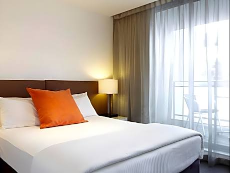 2 Bed Connecting Family Non-Smoking Room