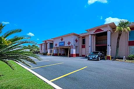 Rodeway Inn & Suites New Orleans East