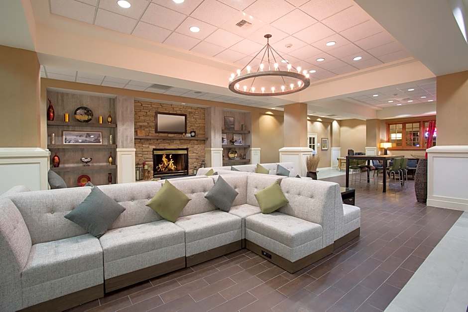 Holiday Inn Colorado Springs Airport by IHG – Colorado Springs, CO
