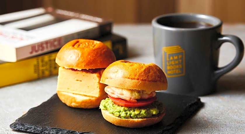 LAMP LIGHT BOOKS HOTEL nagoya