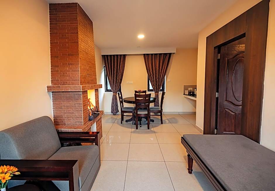 Hotel Lakeview Ooty