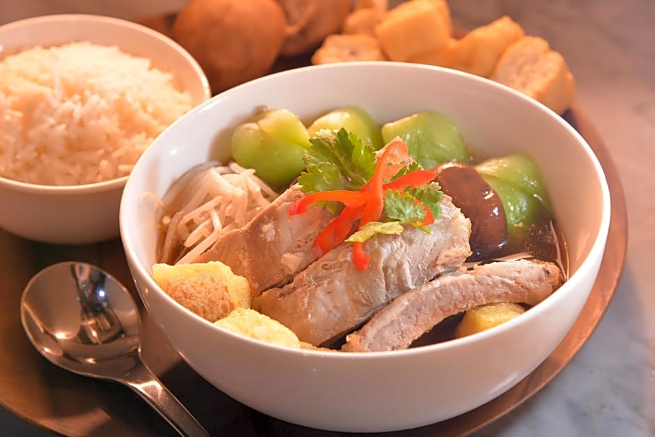 Hotel Ease Tsuen Wan