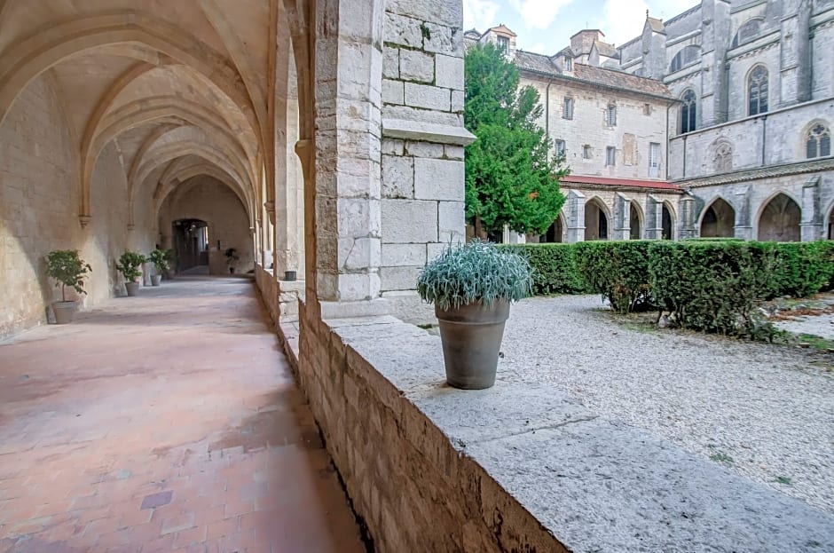 Hotel Le Couvent Royal