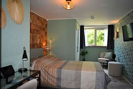 Standard Single Room with Shower