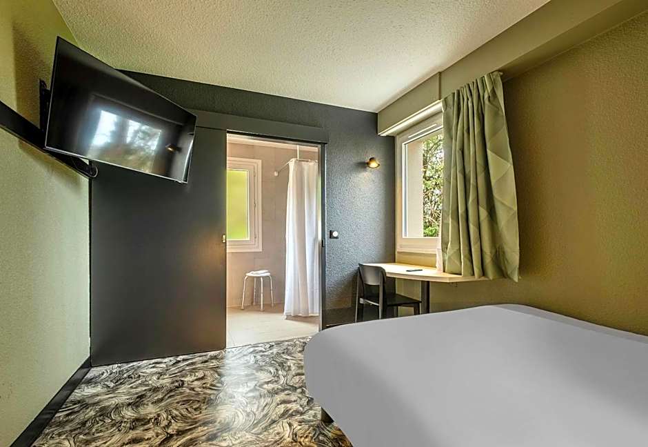 B&B HOTEL Niort Sud Venise Verte