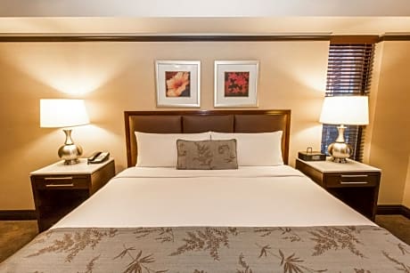 SUPERIOR KING BED
