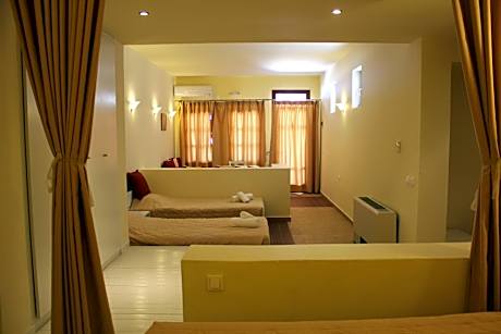 Family Room with Sea View