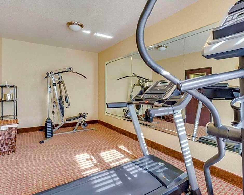 Quality Inn & Suites Slidell