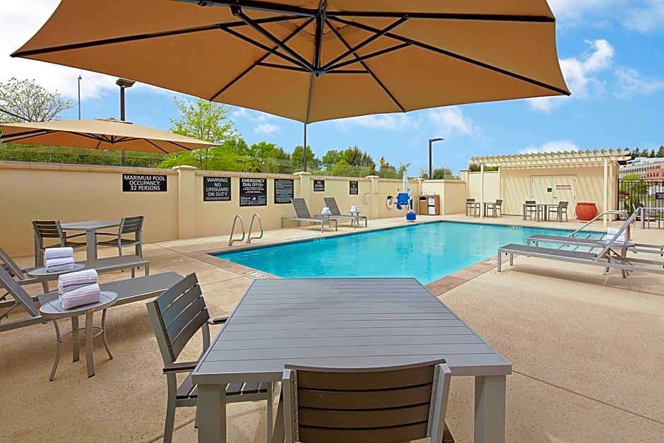 Hampton Inn By Hilton & Suites Sacramento at CSUS
