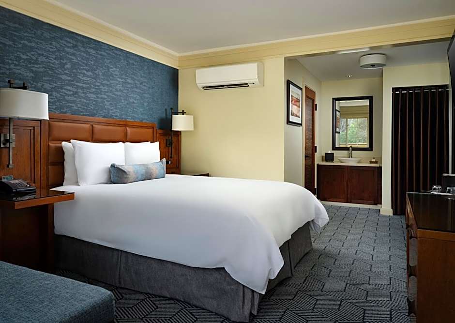 Hotel Abrego