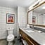 Hampton Inn & Suites Philadelphia/Bensalem