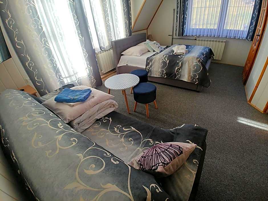 U Hani w pobliżu Gorący Potok i Termy