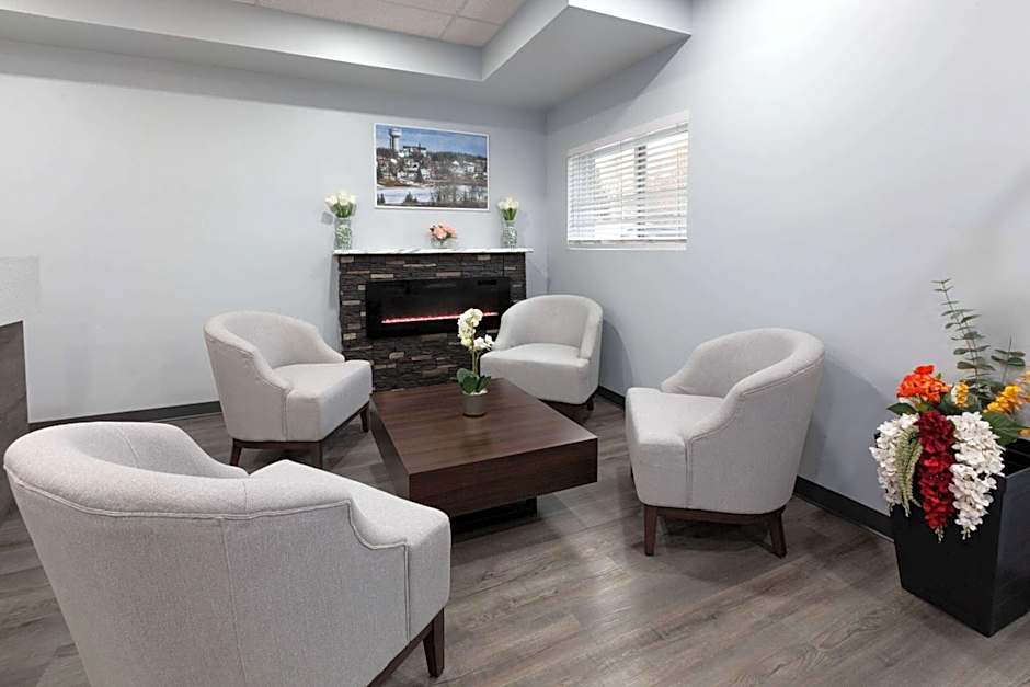 Travelodge by Wyndham Cochrane South