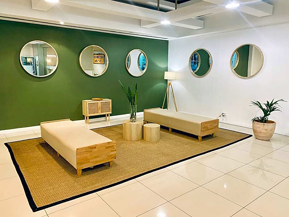 Greenmount Beach Resort