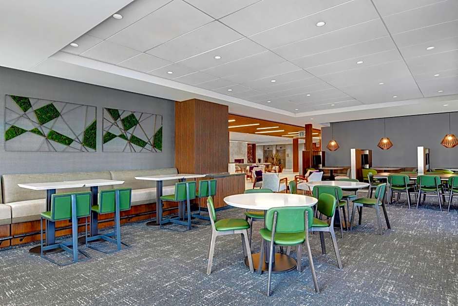 Courtyard by Marriott® Manhattan Aggieville