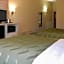 Quality Inn & Suites Brooks Louisville South