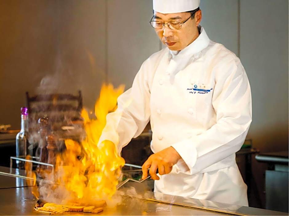 The Crown Palais New Hankyu Kochi