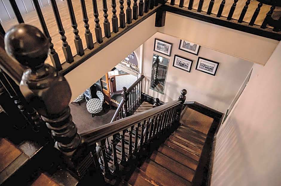 Grand Hotel Mount Morgan