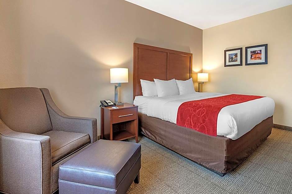 Comfort Suites Columbus West - Hilliard