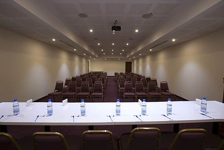 El Sheikh Suites Hotel