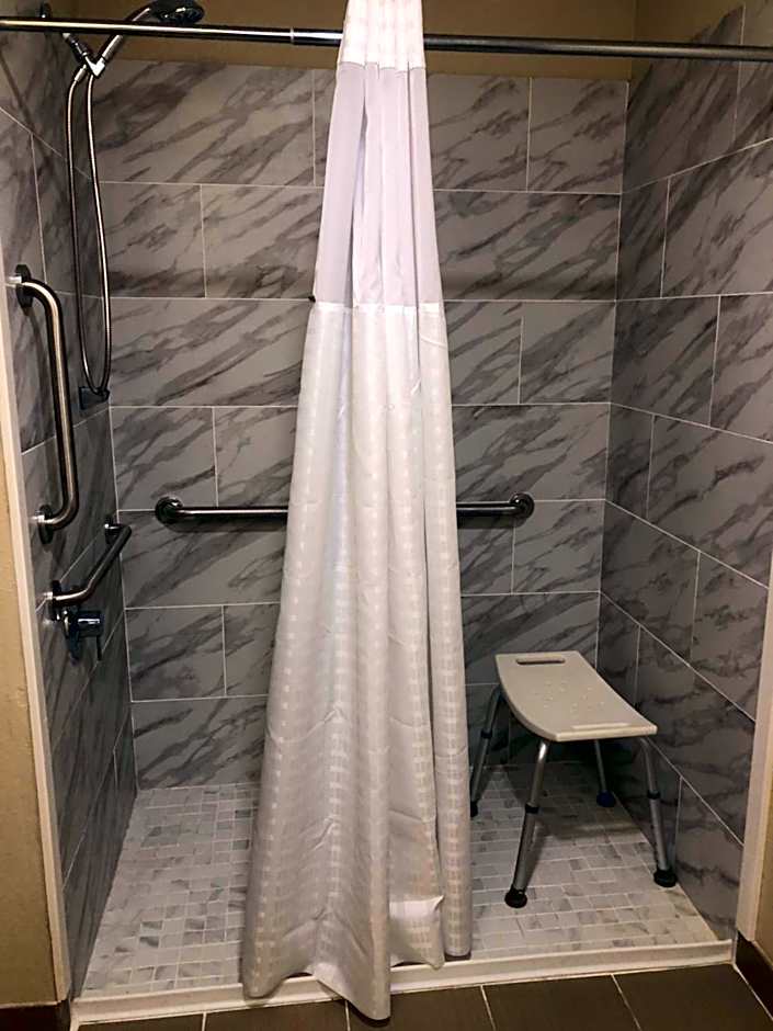 Wingate by Wyndham Grove City