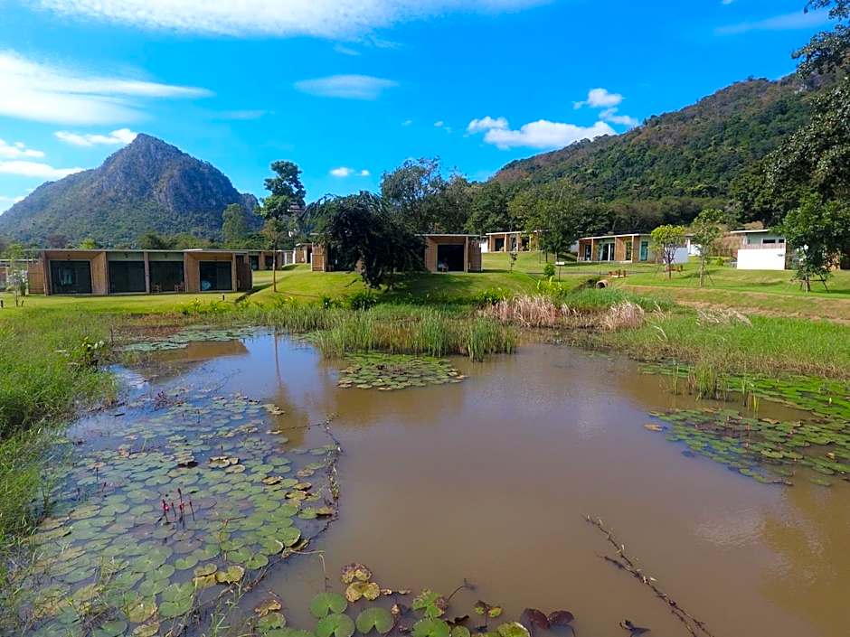 Curve360 Hotel Khao Yai